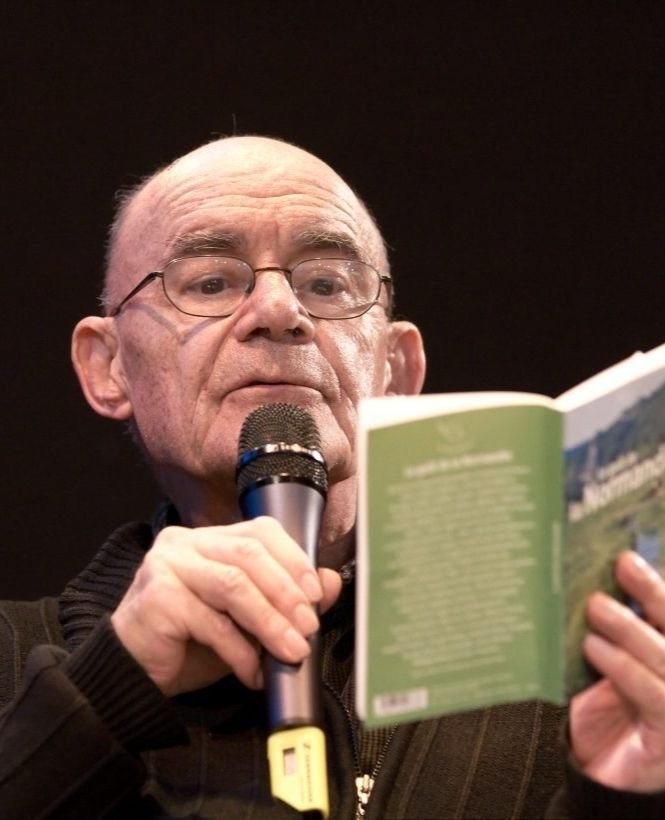 Why “Philosophy-World-Democracy” matters? Vital Emergence of a New Beginning