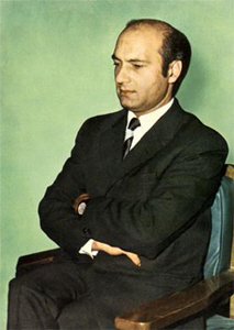 Christian Communists, Islamic Anarchists?